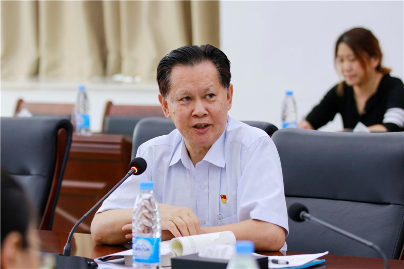 beat365官方网站主题教育读书班开班